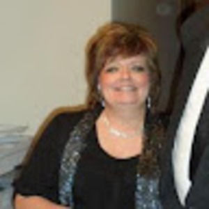 Meet your Posher, Debra